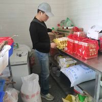 灰山港镇曾家湾敬老院