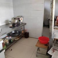 奠安乡新街村老年饭桌